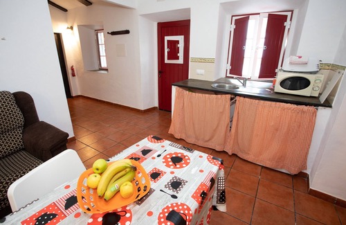 Terena House | Casa Laranja -InOrganic Farm - Terena Portugal