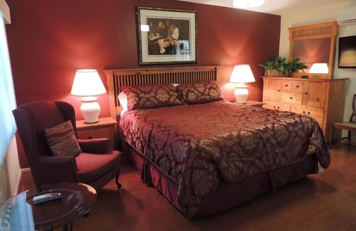 Palm Desert Hotel | Casa Larrea Inn