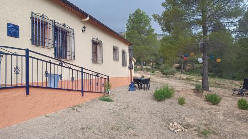 Majada Carrasca House | Casa Las Maletas