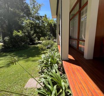 Bosque Peralta Ramos House | Casa Las Margaritas