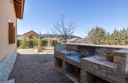 Alcala de la Selva House | Casa Las Tinajas