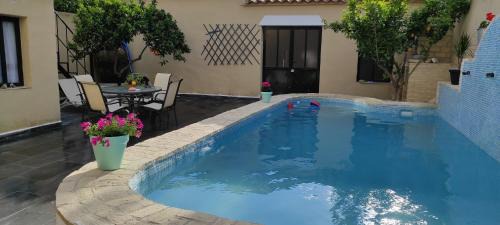 Medina de las Torres House | Casa Las Torres