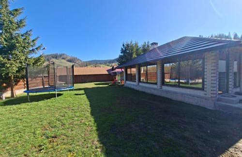 Manastirea Humorului House | Casa Laur