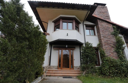 Molinos de Razon Cottage | Casa Lavadero for 10 people