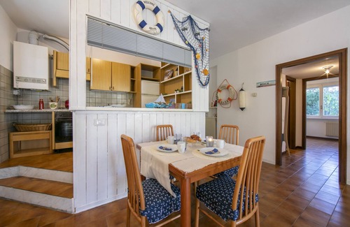 Ispra Apartment | Casa Lavanda Pool, Tennis, Ispra, Italy