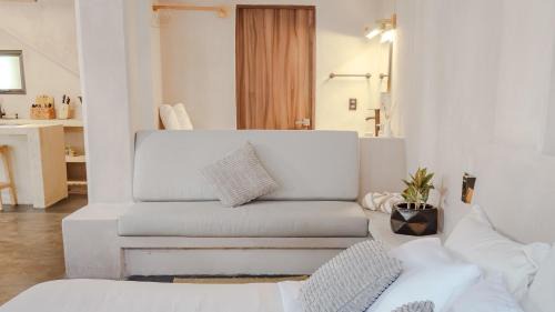 Santa Maria Apartment | Casa Leah Puerto Escondido - Premium Seaside Getaway in Zicatela Luxury Boutique Stay - with 2 Outdoor Pools - Steps To The Beach and La Punta - 2