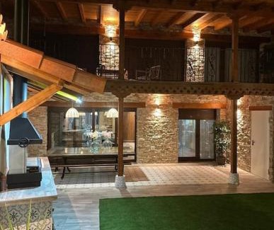 San Justo de la Vega House | Casa Lemus