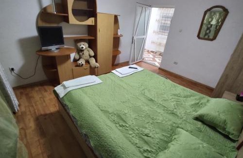 Calarasi House | Casa Leny
