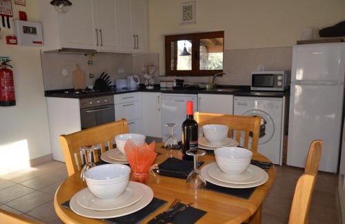 Serta House | Casa Lerryn
