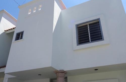 Marfil House | Casa Libertad