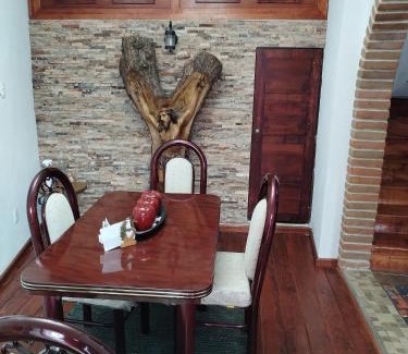 San Ignacio House | Casa Lila