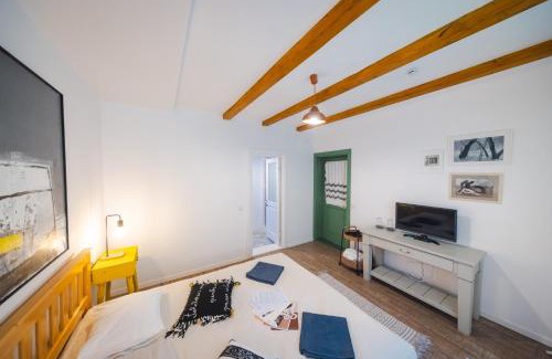 Colti Bed & Breakfast | CASA LILA