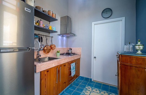 Old Havana Apartment | Casa Lili Teniente Rey 112