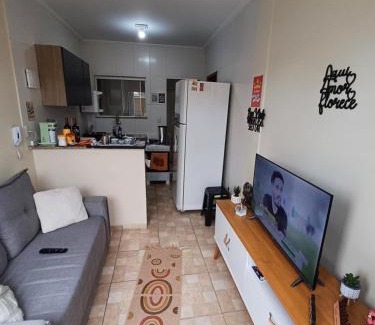 Bras de Pina Apartment | Casa linda e confortável na Penha RJ Próximo ao Ciaa Marinha Cefan Advec Casa do Marinheiro Lespan