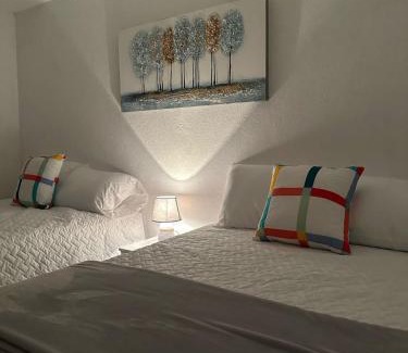 Zona 12 House | Casa Lirios