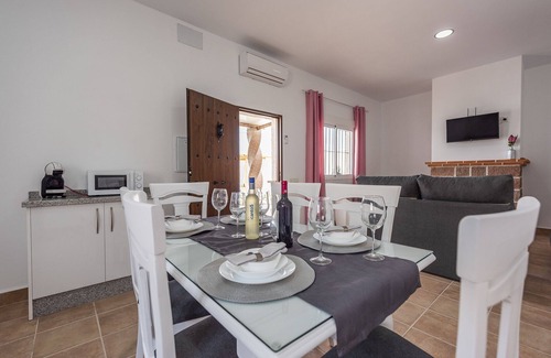 La Lantejuela Cottage | Casa Lola Holiday Home - Lantejuela