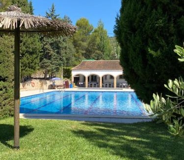 La Carroja House | CASA LOLA Naturaleza, Montañas y Piscina Compartida De Pueblo
