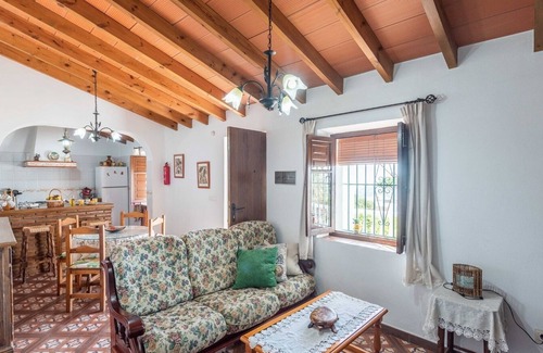 Sayalonga Villa | Casa Lola Sayalonga by Ruralidays