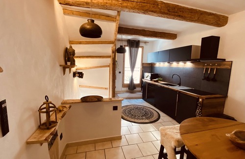Saint-Jean-de-Fos House | CASA LOLA superb village house, ethnic, bohemian