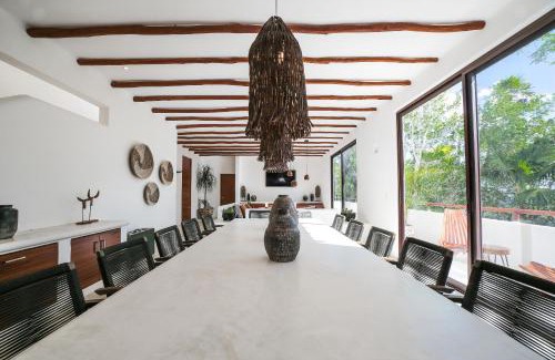 Bacalar House | Casa Lole Amazing Views, Rooftop, Jacuzzi, Terrace and Private Pier