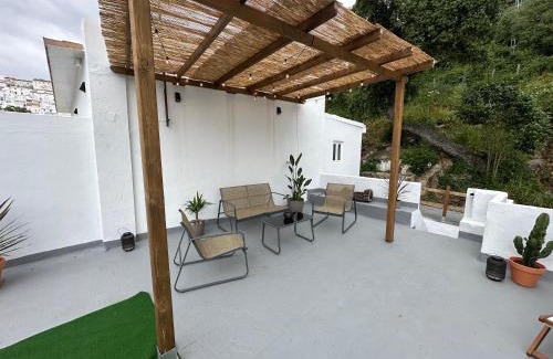 Alcala de los Gazules Apartment | Casa Los Alcornocales - Terraza Chillout, Naturaleza y Comidas al Aire Libre