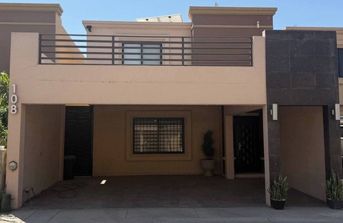 Hermosillo House | Casa Luam: Quiet home, perfect for families and business trips.