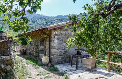 Apricale Cabin | CASA LUCERTOLA
