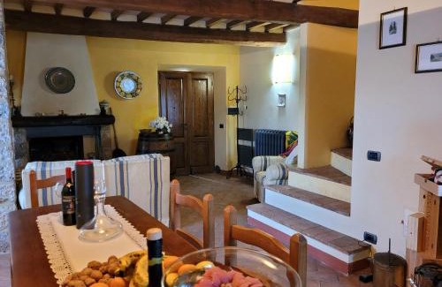 Castello di Tocchi Apartment | Casa Lucia