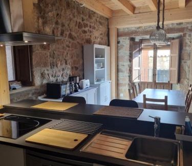 Vinuesa House | Casa Luenga