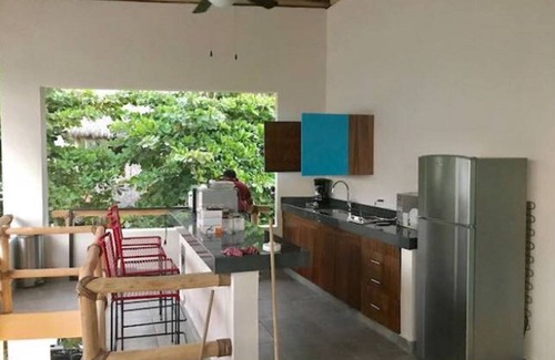 North End Apartment | Casa LULY 3 PH is a wonderful beachfront vacation condo apartment