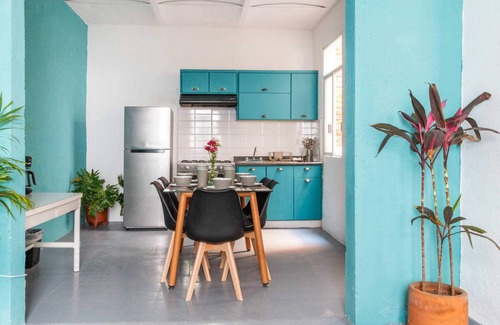 Alvaro Obregon Condo | Casa Lumo | 3BR Vintage Charm w/Rooftop Roma Norte