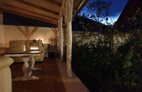 Oravita House | Casa Luna Betiluna