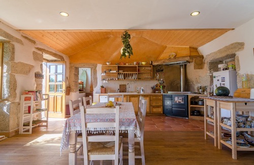 Moncao House | Casa Luna - comfort and wonder in North Portugal