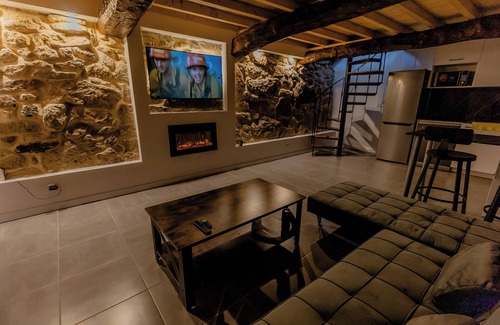 Taboadela House | Casa Luna Rural Con Piscina y Jardín ¡cerca a Ourense! Ciudad Termal