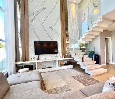 Cachoeira do Bom Jesus House | Casa Luxo com piscina a 500 metros da praia