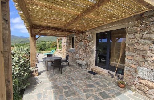 Serra-di-Ferro House | Casa Lysandra