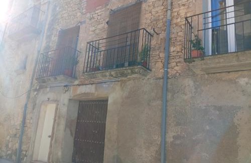 Villalba dels Arcs House | Casa Mónica