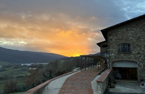 Chianciano Terme House | Casa M Vineyard View Room