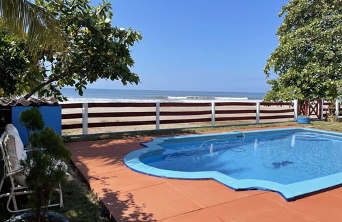 Pochomil House | Casa Madera del playa