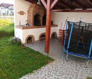 Beclean House | Casa Magnolia