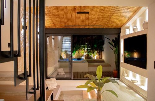Roissy-en-Brie Villa | Casa Maleïwa
