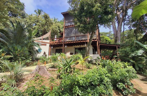 Isla Saboga House | Casa Malka, Charming house in Saboga island