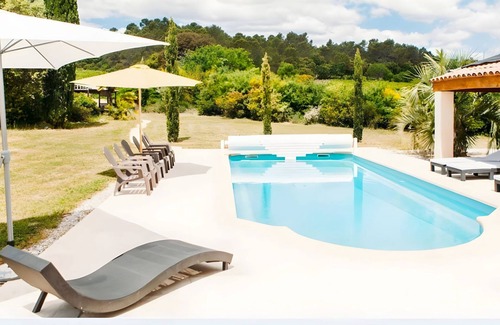 Brue-Auriac Villa | Casa-Manon grande maison de vacances avec piscine
