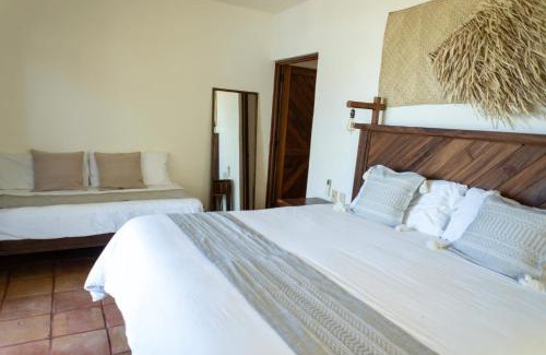 Troncones Bed & Breakfast | Casa Manzanillo - Sunset Room - Ocean Front Room at Exceptional Beach Front Location