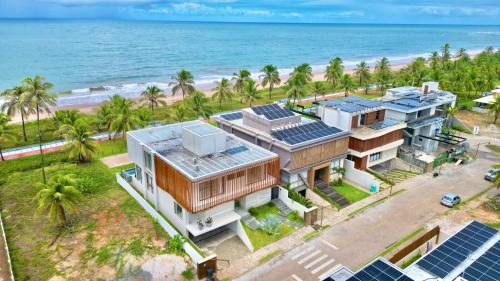 Canto do Mar House | Casa MAR Pé Na Areia em Guarajuba 8 Suítes