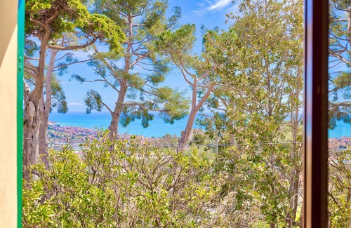 Serreta House | Casa Mara - house with garden, for 5 people, in the small village of Diano Serreta