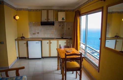 El Tanque Apartment | Casa Mara Tenerife - Three-bed Apartment with Ocean View