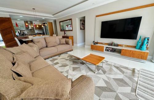 Nova Friburgo House | Casa maravilhosa com piscina e sauna