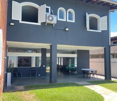 Jardim Virginia House | Casa maravilhosa no Guarujá