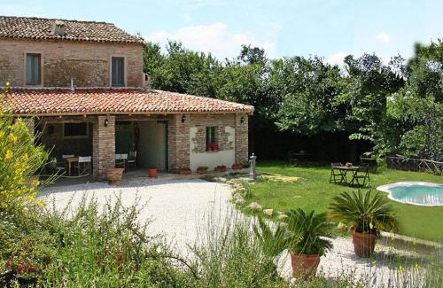 Granarola Apartment | Casa Mare Holiday in Vallugola